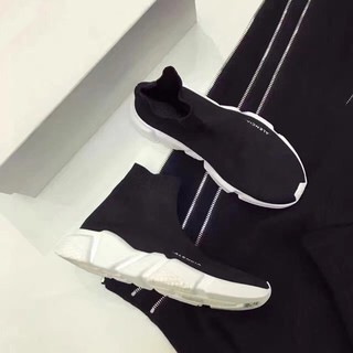 Giày thể thao cao cổ size nam nữ