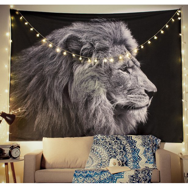 [Tặng kèm đèn nháy và móc treo] Thảm decor - Tranh vải treo tường hình sư tử trắng đen trang trí phòng cực thời thượng