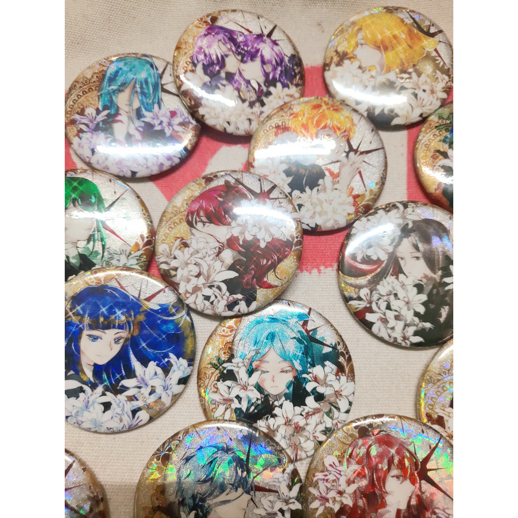 Huy hiệu deLUXE Houseki no Kuni