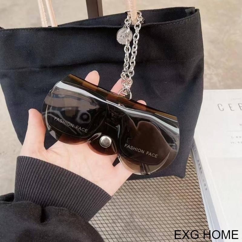 Túi Đựng Mắt Kính Cầm Tay Trong Suốt Phối Dây Xích Dành Cho Nữ Và Nam