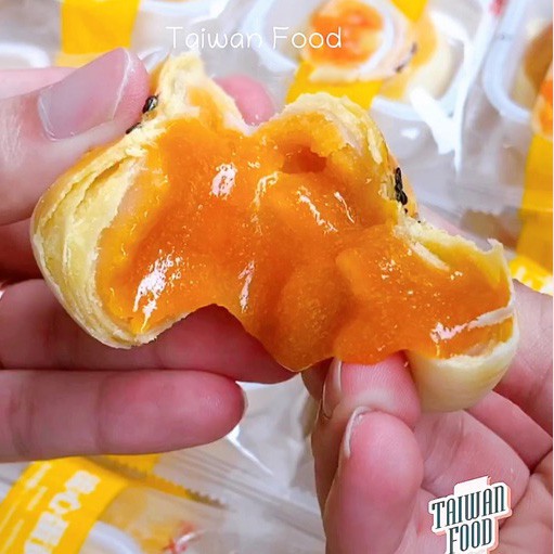 01 cái x 50gr Bánh trứng chảy Hàng Xá Trứng Muối