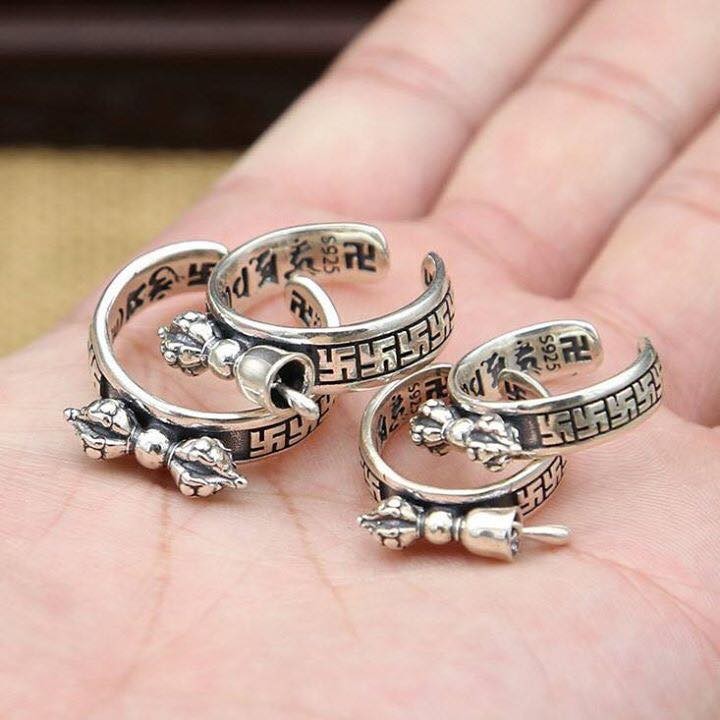 NHẪN KHẮC CHÚ OM MANI, CHỮ VẠN VÀ CHÙY KIM CANG