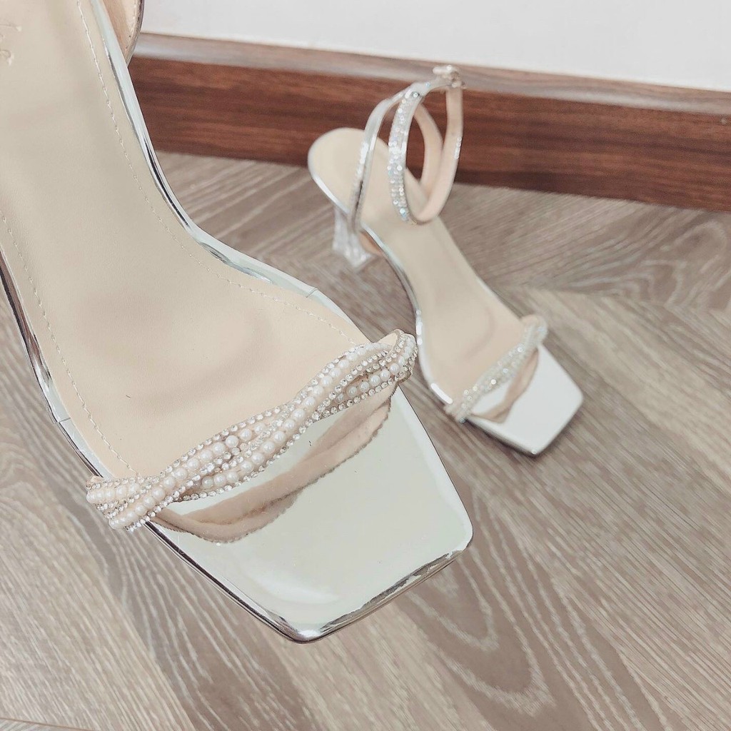 Giày sandal cao gót 7p dây xoắn đính hạt gót trong mẫu mới