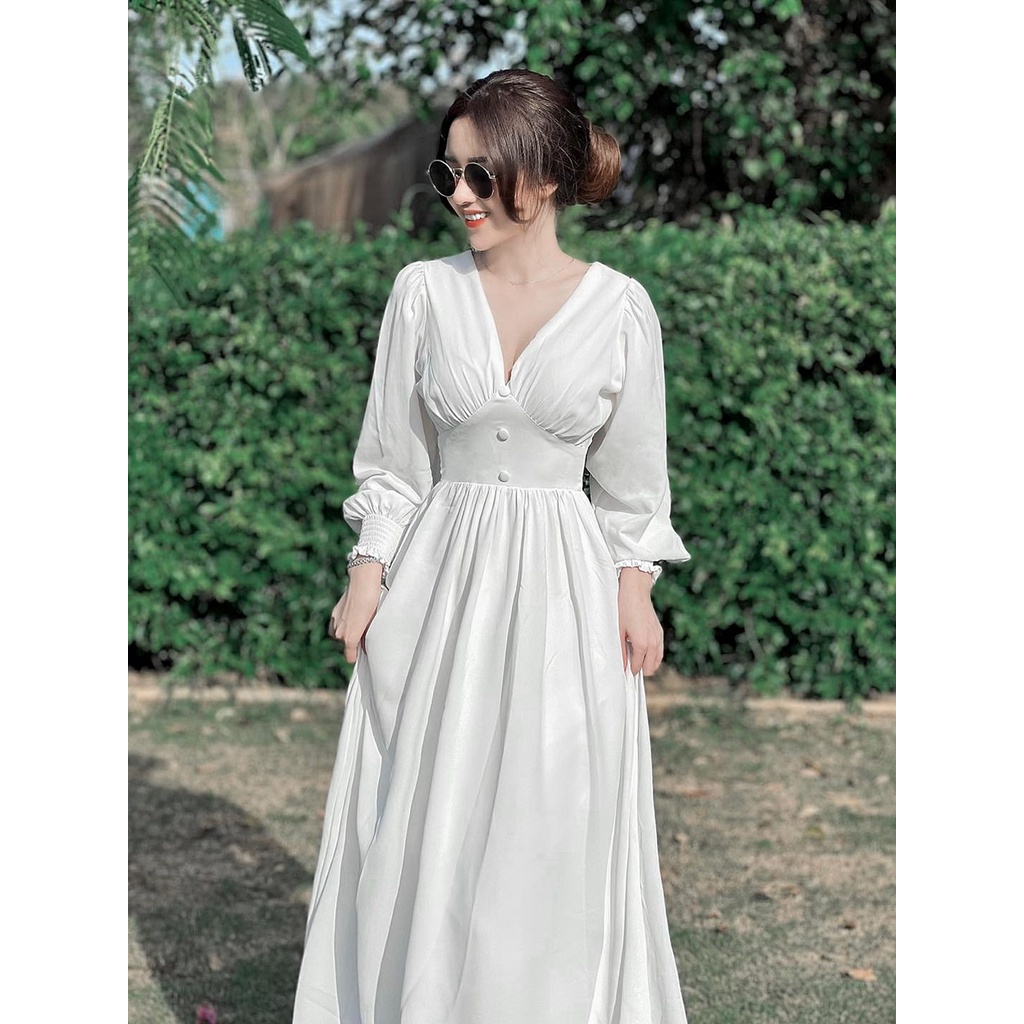 Đầm váy maxi đi biển cổ V nhún eo sang chảnh, 2 màu sắc (Trắng, Đỏ) giúp nàng nổi bật.