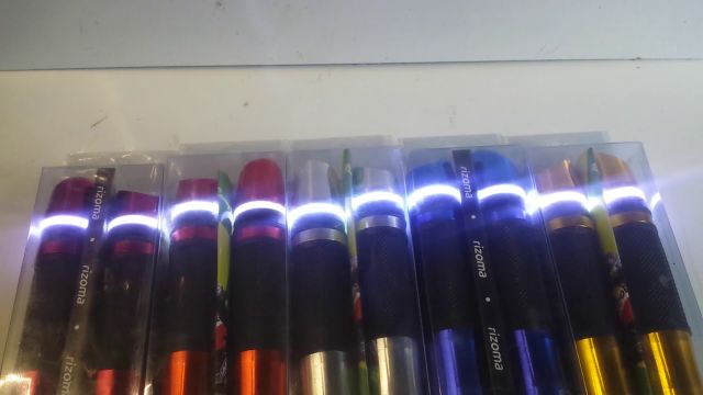 Bao Tay Cầm Gù xéo có đèn Led lắp Xe Máy