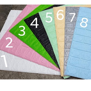 Xốp dán tường giả gạch 3D khổ 70x77cm có keo sẵn