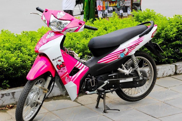 Tem trùm Wave a 110 hồng trắng hello kitty , độ team dán phủ decal xe máy giá rẻ đẹp