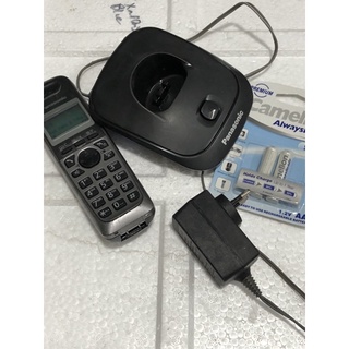Điện thoại kéo dài panasonic kx-tg2511 mẹ bồng con