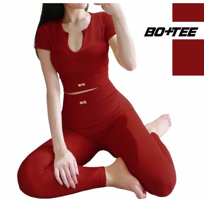 SET DỆT CROPTOP CỘC TAY CỔ V HÀNG THIẾT KẾ ĐÃ ĐC CẬP BÊN PHỤC VỤ CHO CHỊ EM