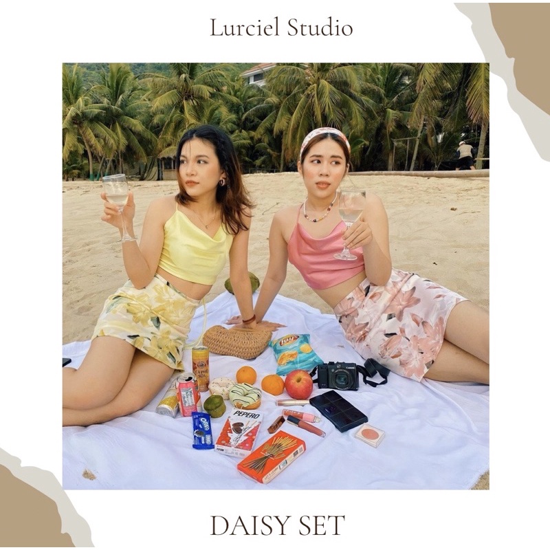 DAISY SET- Áo hai dây lụa satin và chân váy hoa chữ A hoạ tiết hoa