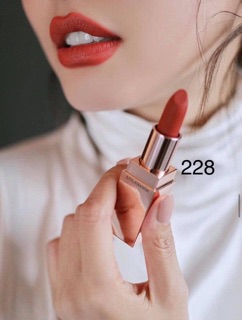 Son 3CE MATTE LIP COLOR 228-ĐỎ ĐẤT