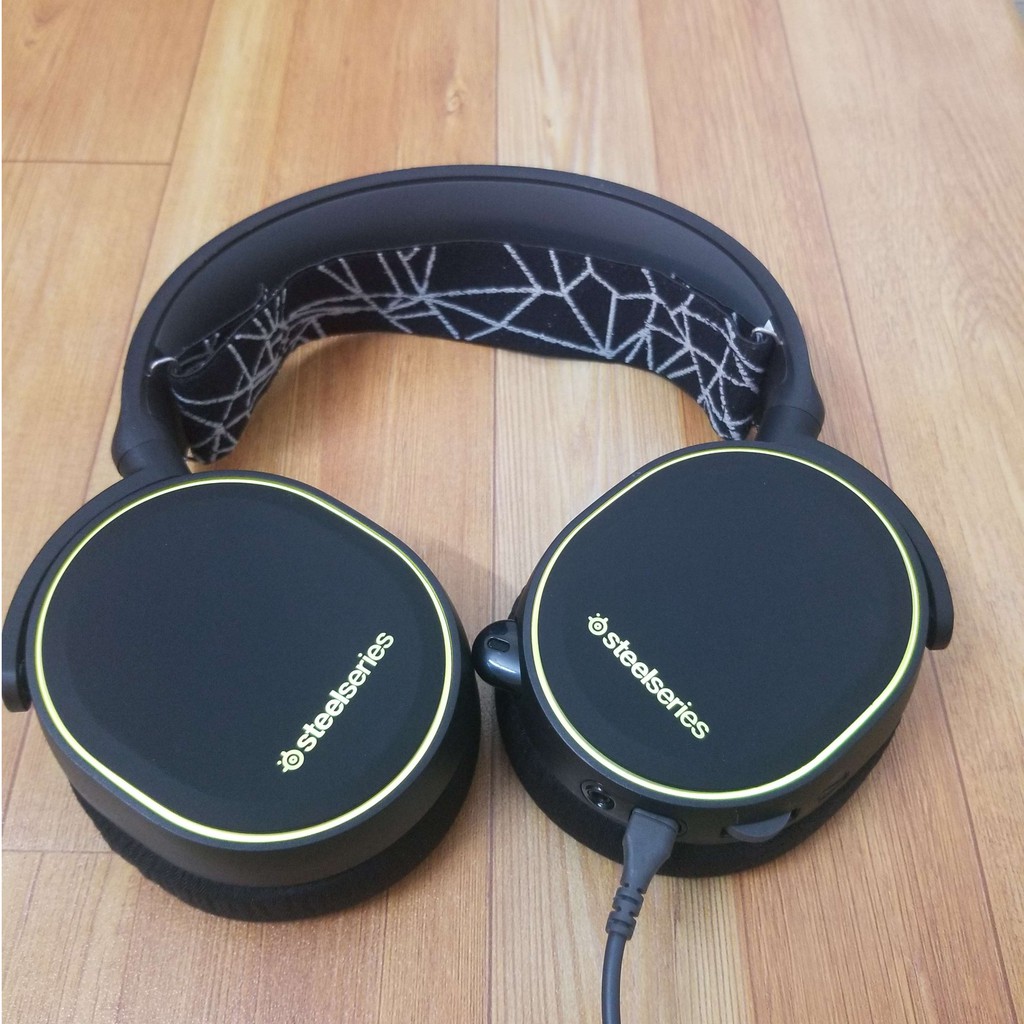 Tai nghe Steelseries Arctis 5 2nd