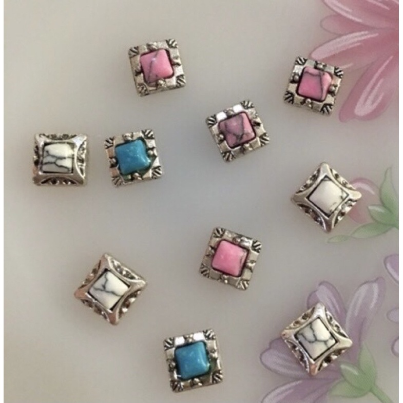 Cham kim loại sét 1 chiếc trang trí móng tay.