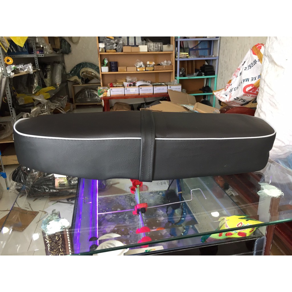 Yên cho xe honda 67- da trơn- chỉ trắng -mã 05