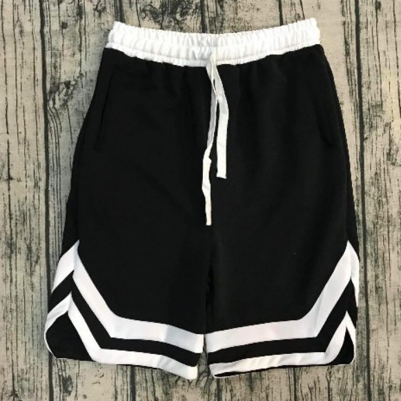 Quần Sort Unisex - Quần Sort Thể Thao Nam Nữ Viền Chữ V Có 2 Line Cá Tính, Năng Động, Đá Banh, Gym, Đi Biển | BigBuy360 - bigbuy360.vn