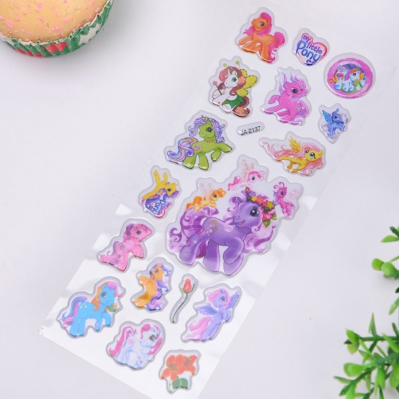 1 miếng dán trang trí thiết kế hình ngựa con 3d bằng pvc