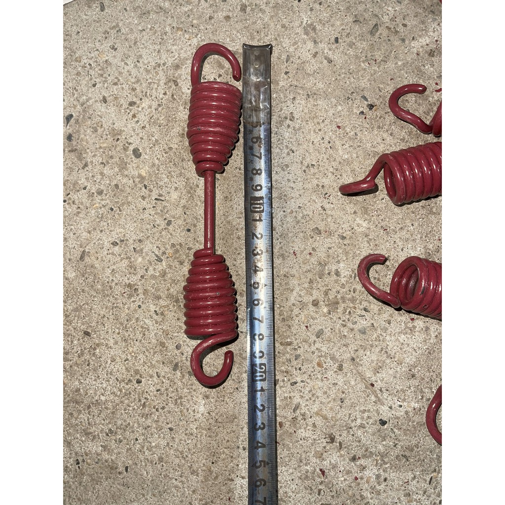 Sản phẩm gia đình làm: Lò xo đôi đỏ 20cm