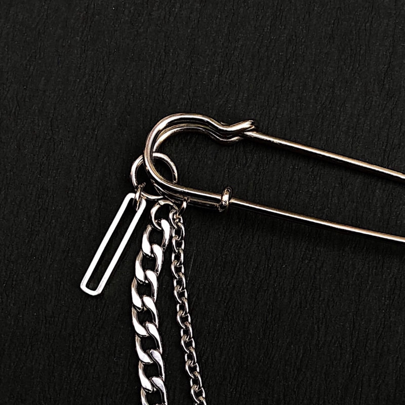 Cài Ngực Áo Thiết Kế Hình Dây Xích Phong Cách Hiphop Bụi Bặm Cá Tính