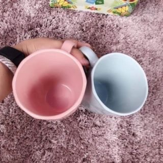 2 chiếc CỐC SỨ MẦU( bát tràng)