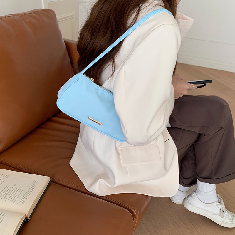 TÚI KẸP NÁCH VẢI DÙ TÚI ĐEO VAI NYLON TRƠN MỊN PHONG CÁCH HÀN QUỐC 24052301