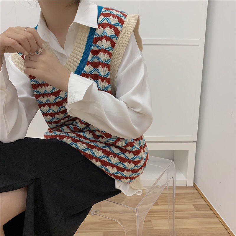 Áo Khoác Len Không Tay Cổ Chữ V Phong Cách Retro Cho Nữ