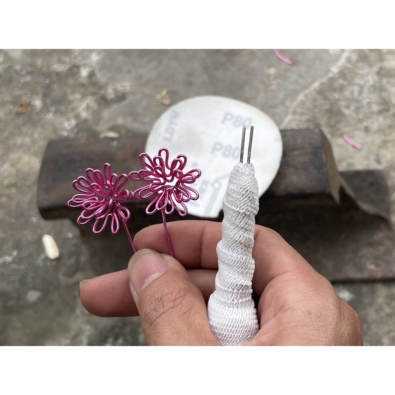 dụng cụ làm lá tùng tứ ionx 304