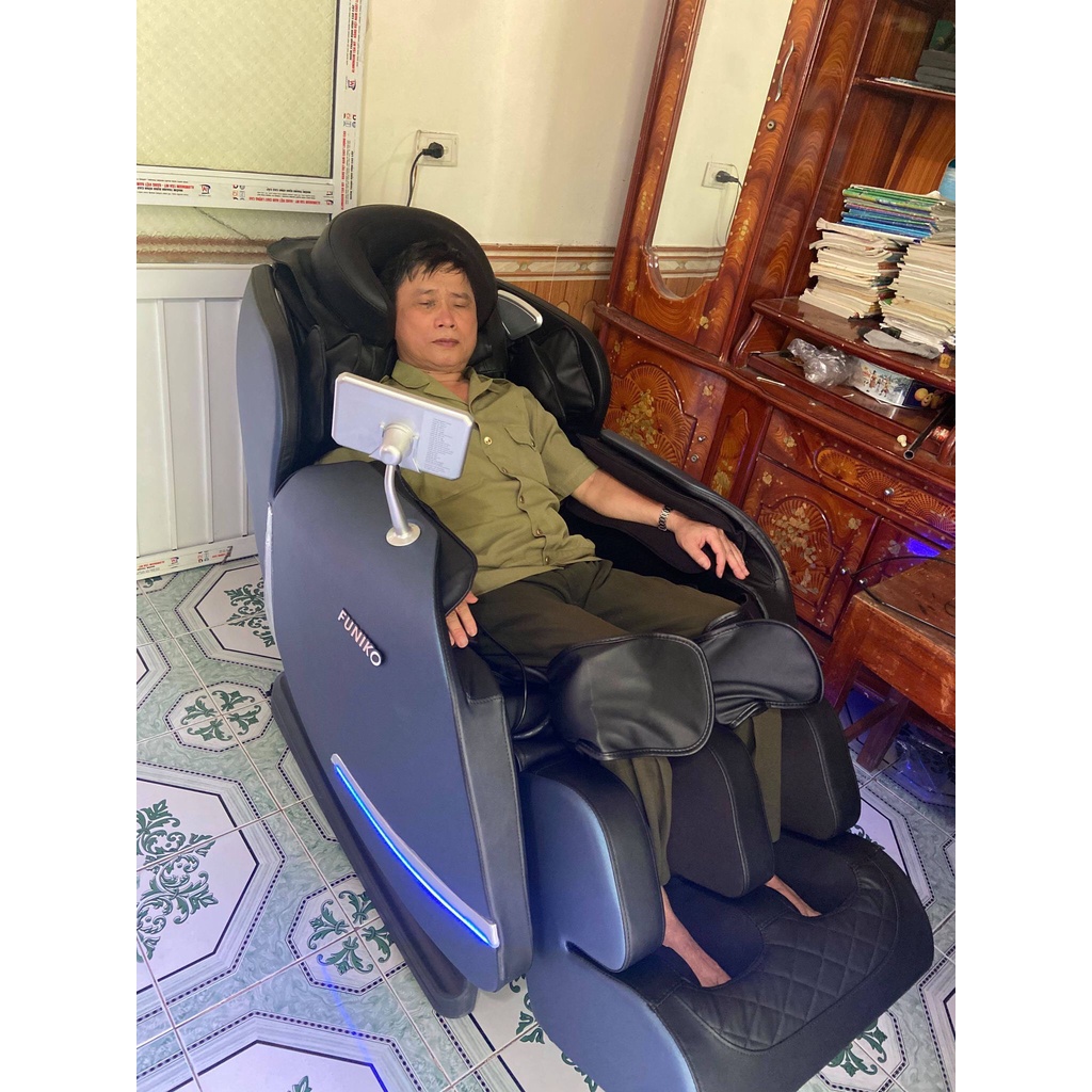Ghế massage đa năng của Nhật Bản cao cấp, máy massage toàn thân chính hãng tốt nhất, máy massage hồng ngoại cao cấp