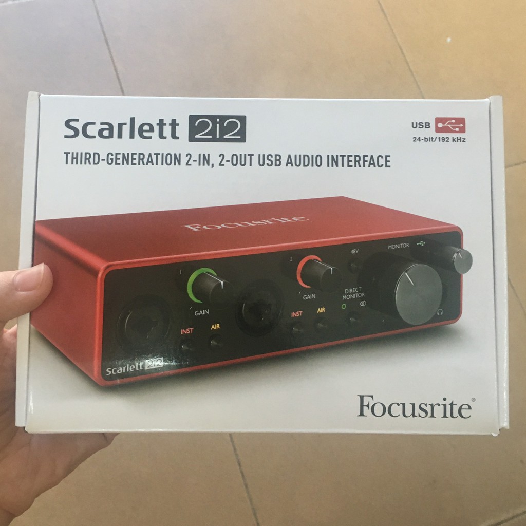 Sound card thu âm Focusrite Scarlett 2i2 thumbnail