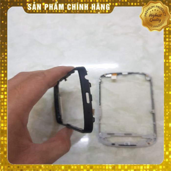 Viền Khung Benzen Blackberry Q10 Đen/Bạc Zin New