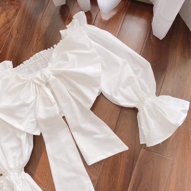 [Mã WASKT410K giảm 10K đơn 50K] Áo trễ vai phối nơ | BigBuy360 - bigbuy360.vn