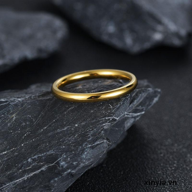 Nhẫn Bằng Thép Titan Màu Vàng / Bạc 2mm Đơn Giản Thời Trang Hàn Quốc Cho Nam Và Nữ
