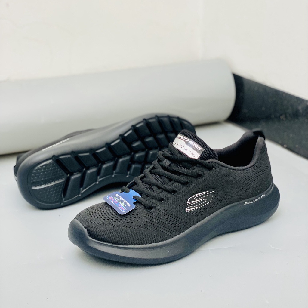 gi y th thao nam m u en full black skechers quantumflex 52387