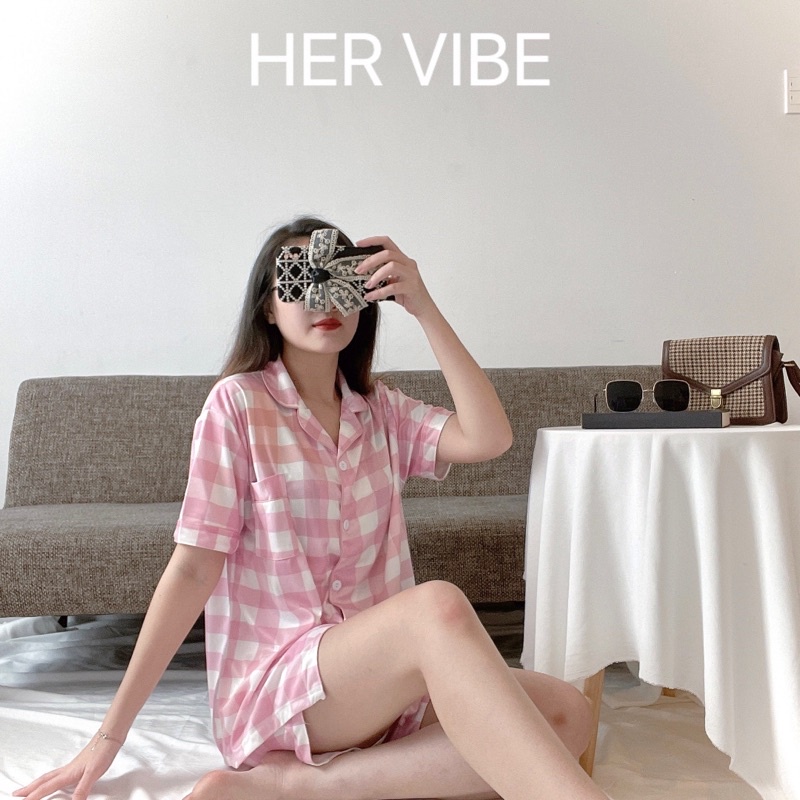 Đồ bộ nữ cộc tay quần ngắn cổ bẻ mặc nhà xinh xắn, mát, thấm hút mồ hôi nhiều màu cotton lạnh cao cấp Her Vibe