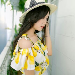 ÁO TRỄ VAI - LEMONTREE TOP