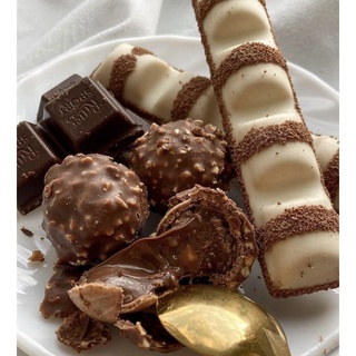 [Kinder Nga] - Bánh Socola Kinder hạt dẻ đủ các vị (Kinder Bueno White, Kinder Bueno Dark, Kinder Country, Kinder Maxi)