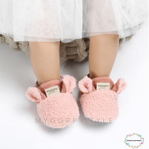 Giày giữ ấm đế mềm thời trang dành cho bé