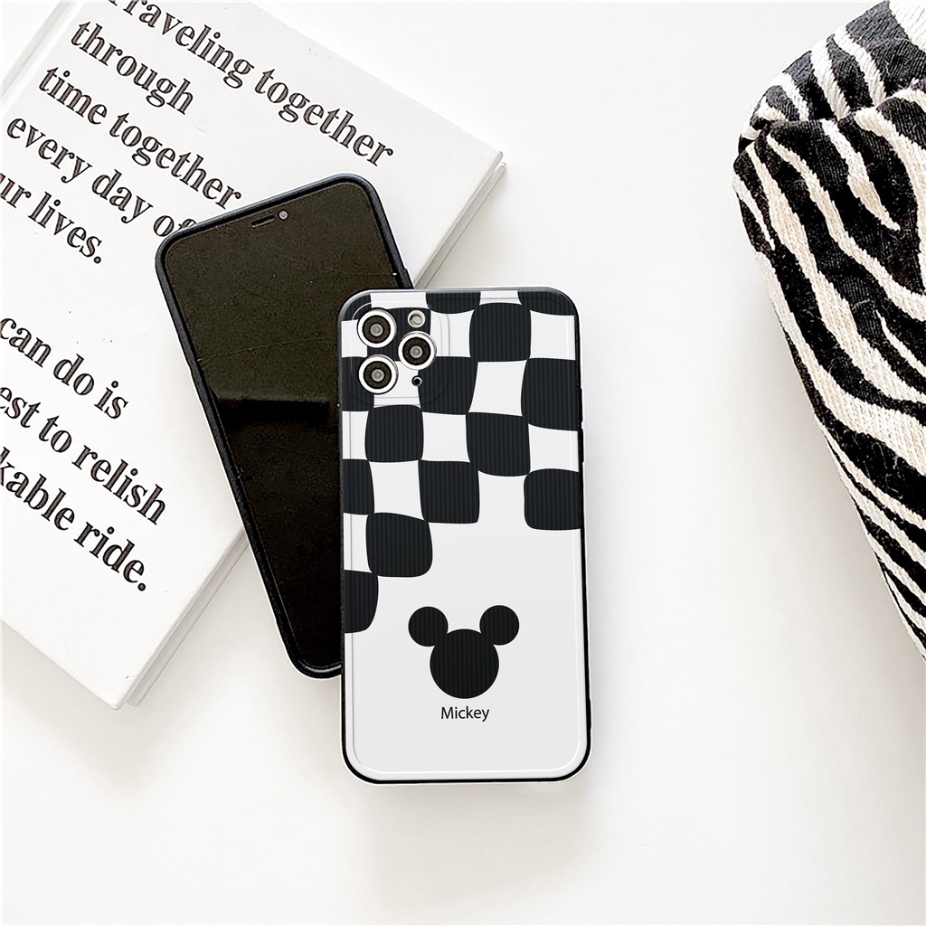 Ốp lưng iphone Mickey Checked trong cạnh vuông 6/6plus/6s/6splus/7/7plus/8/8plus/x/xr/xs/11/12/13/pro/max/plus/promax