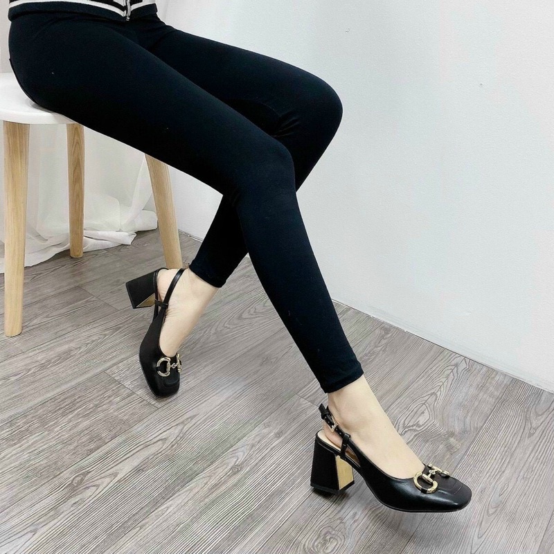 Sandal gucci khoá móc siêu hot