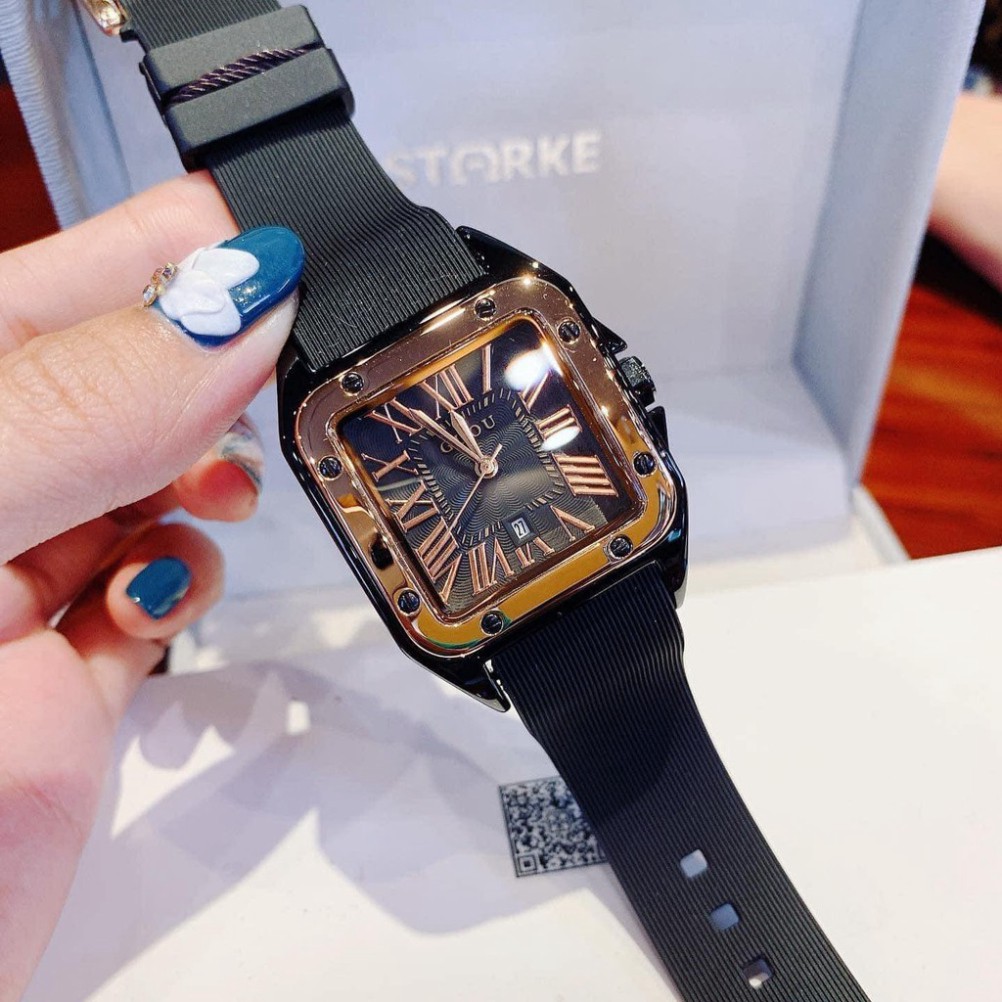 Đồng hồ gu nữ mặt vuông dây silicon, bảo hành 12 tháng, tặng box