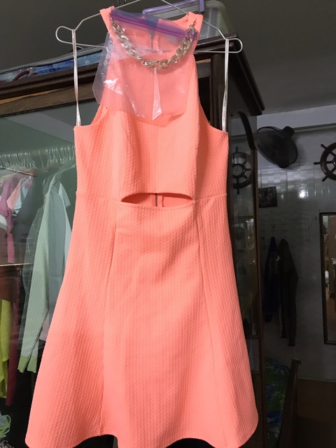 Đầm Guess chính hãng Canada