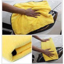 Khăn lau ô tô microfiber 2 mặt 2 lớp,màu vàng và ghi siêu dày dặn thấm hút tốt dành cho ô tô