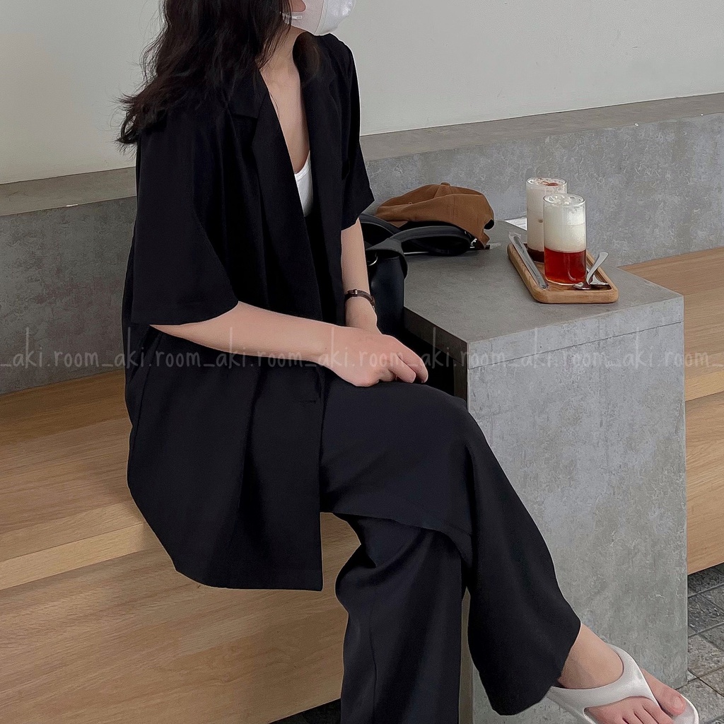 Áo blazer cộc tay một lớp bốn khuy form rộng không túi 2211