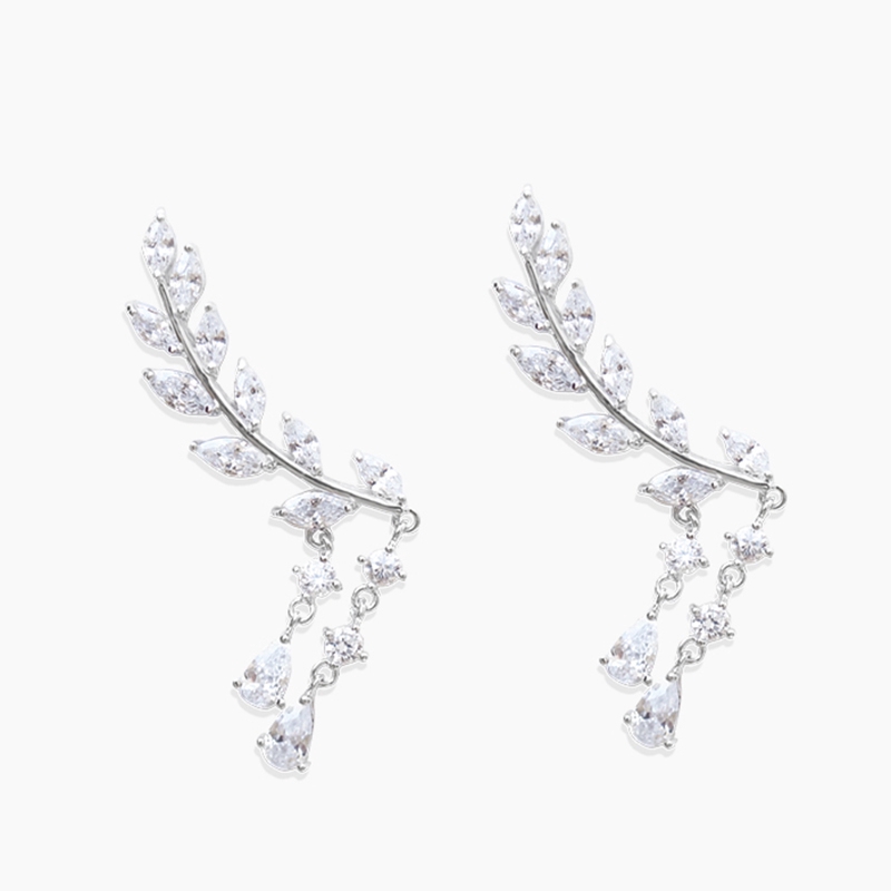 Khuyên tai tua rua họa tiết lá độc đáo cho nữ