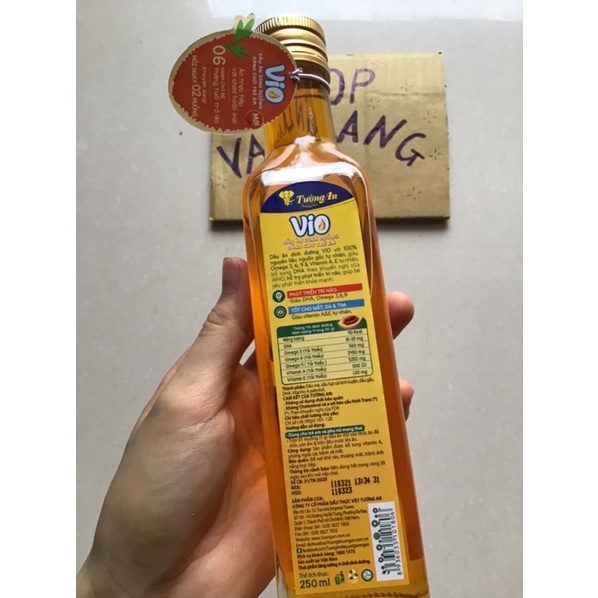 Dầu ăn gấc Vio Tường An cho bé chai 250ml - Hàng Chính Hãng