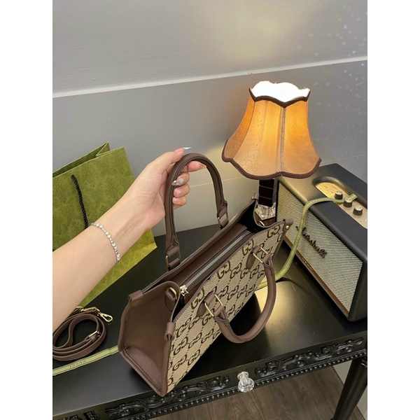 Túi Công Sở Nữ Hoạ Tiết G.C, Túi Xách Nữ Thời Trang Size 35cm