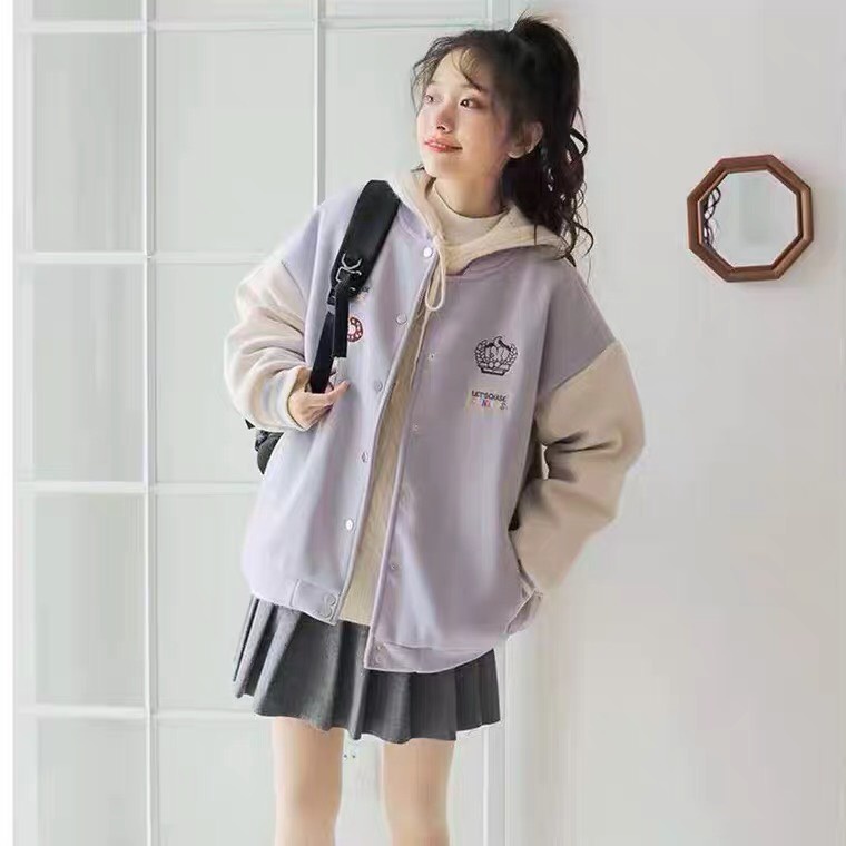 Áo boomber Nữ Màu Tím Thêu Hình Bánh DONUT