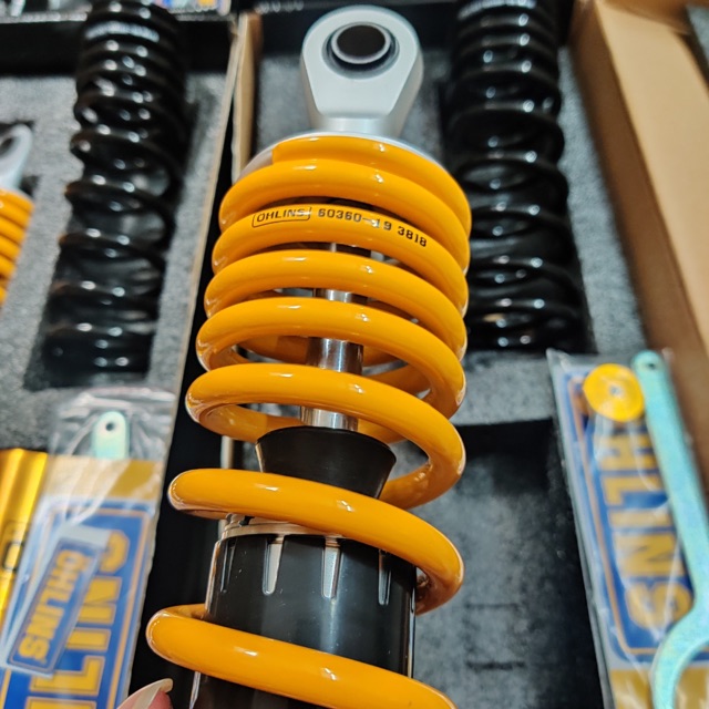 Phuộc nhún sau Ohlins bình dầu cho các xe tay ga 1 phuộc như Vario Sh mode Noza Click Luvias Ultimo