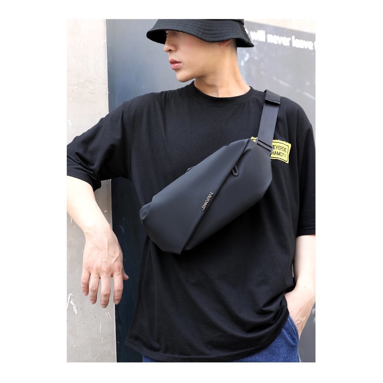 Túi Đeo Chéo Nam Chất Liệu Polyester Chống Nước cao cấp
