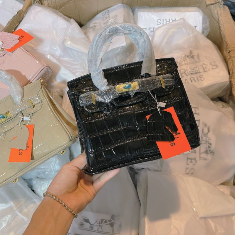 Túi B.Kinnn da rắn bóng size 20 chất siêu đẹp