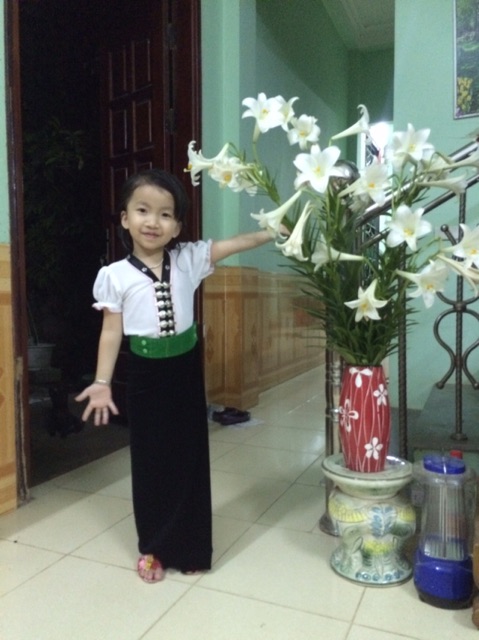 Áo Cóm cho bé- áo váy dân tộc Thái